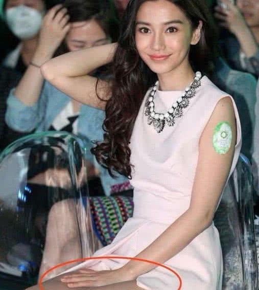 走光有哪个明星,揭秘明星尴尬瞬间