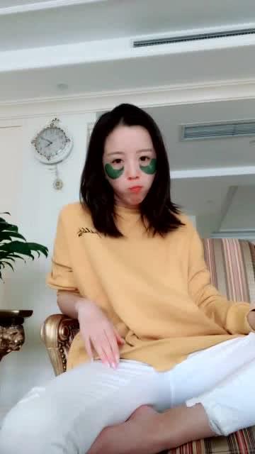 可莉吃瓜图,萌娃视角下的趣味瞬间