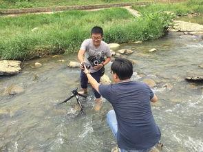 救人小伙变成网红美女,他的蜕变之旅