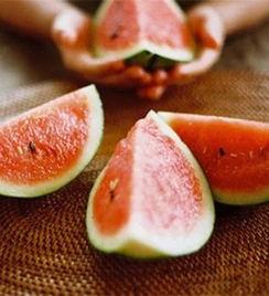 花儿吃瓜小组,揭秘娱乐圈幕后故事